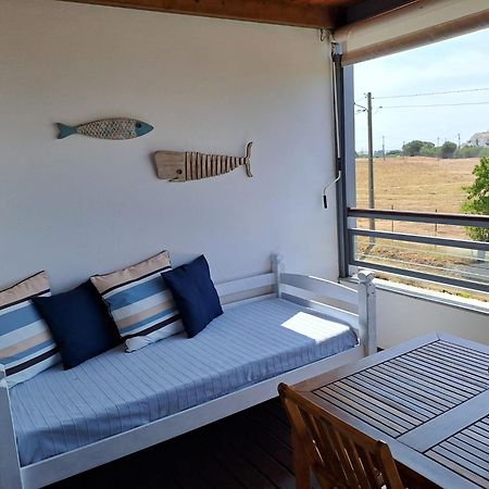 Sea View Apartment Near Meia Praia Beach In Lagos! Room photo